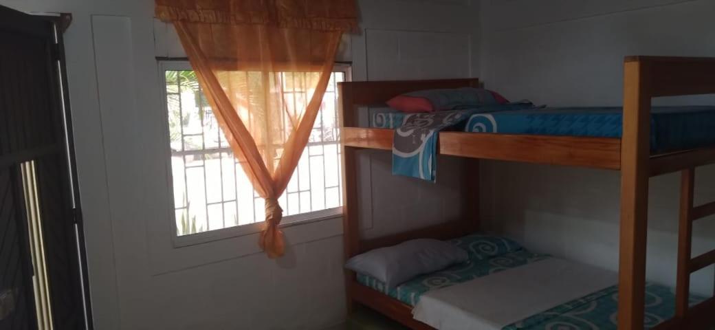 Habitacion Triple Con Cocina Y Bano Privado Necoclí Zewnętrze zdjęcie