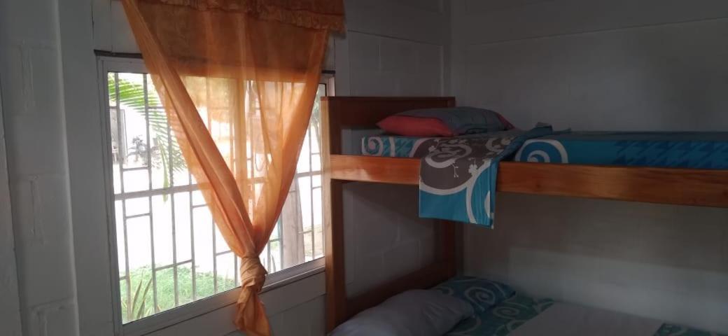 Habitacion Triple Con Cocina Y Bano Privado Necoclí Zewnętrze zdjęcie