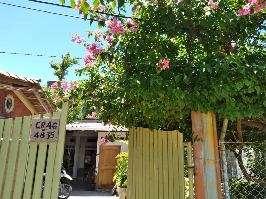 Habitacion Triple Con Cocina Y Bano Privado Necoclí Zewnętrze zdjęcie
